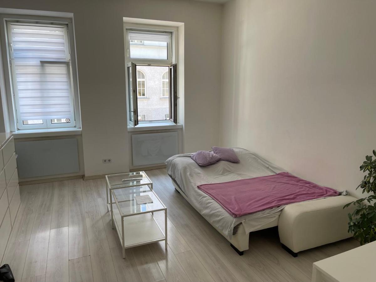 Hutteldorf Apartment ウィーン エクステリア 写真